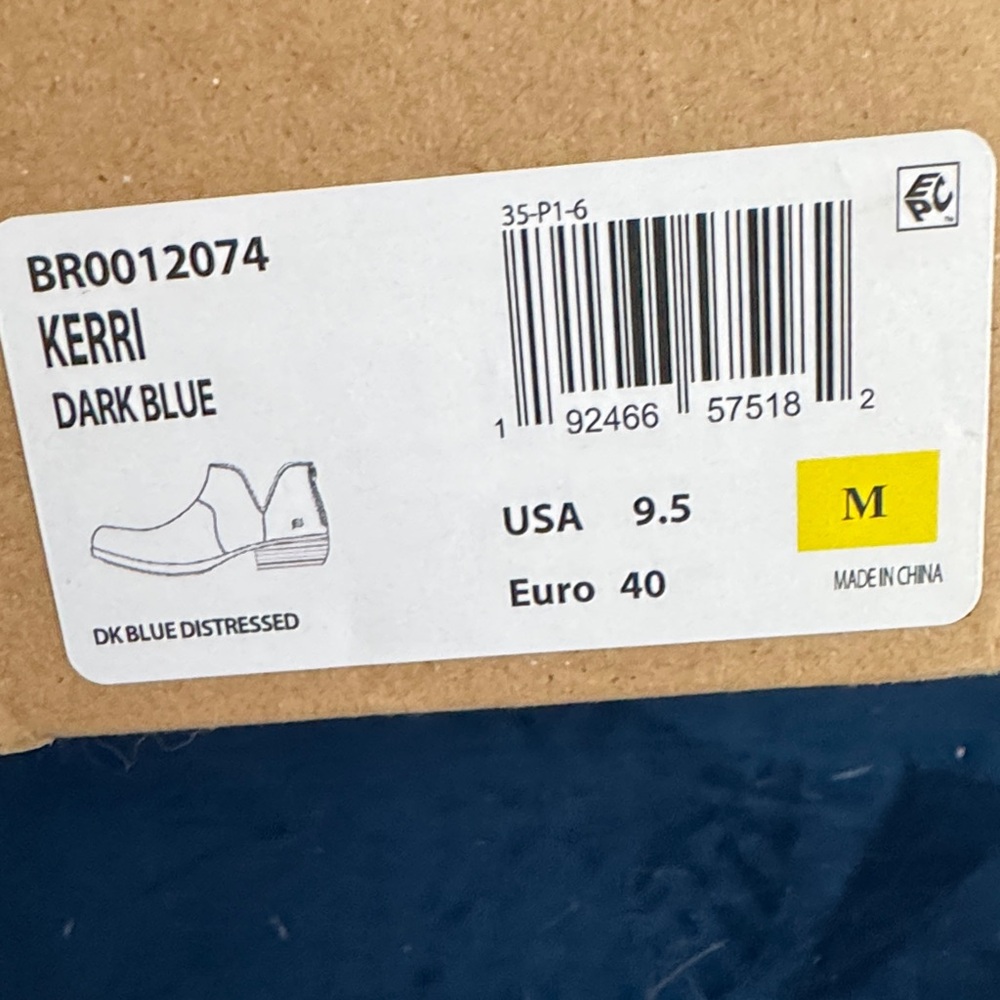Born Women's Ankle Booties - Picture 5 of 6